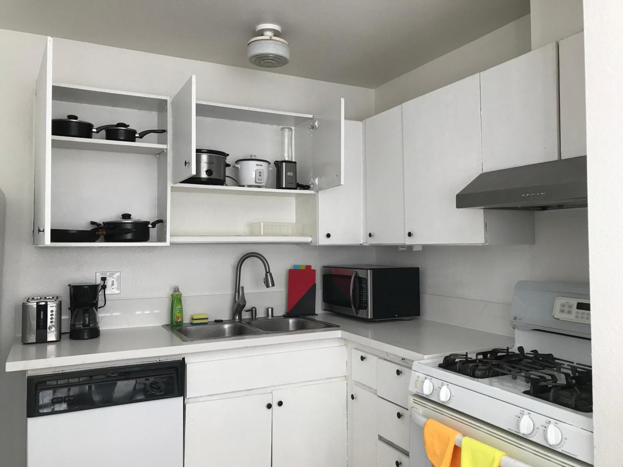 Super 1 Bedroom, Share Bathroom, Kitchen -1 Homestay Las Vegas
