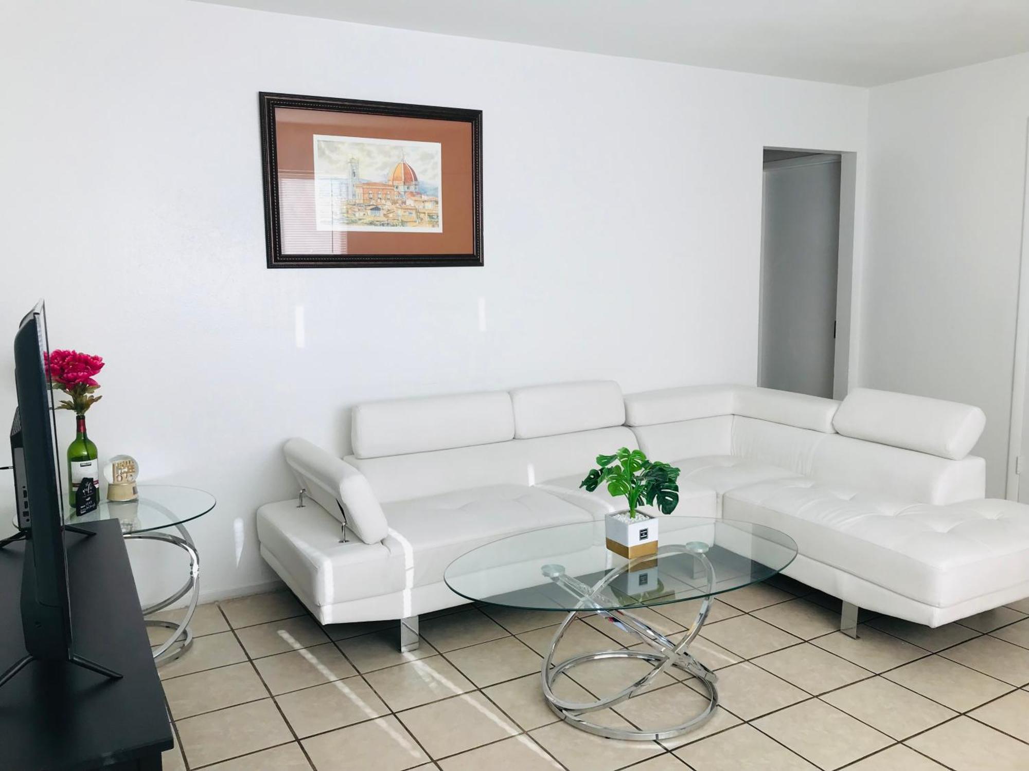 Homestay Super 1 Bedroom, Share Bathroom, Kitchen -1 Las Vegas