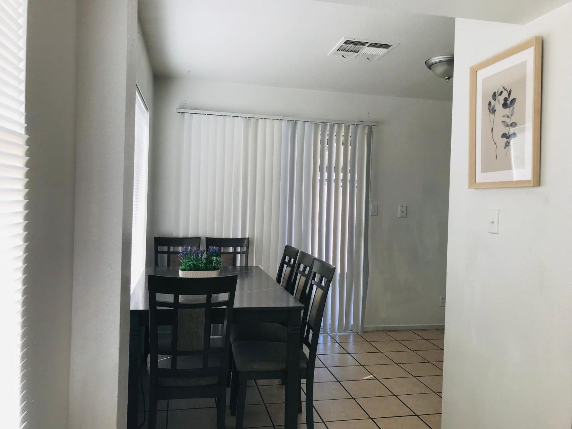 Homestay Super 1 Bedroom, Share Bathroom, Kitchen -1 Las Vegas